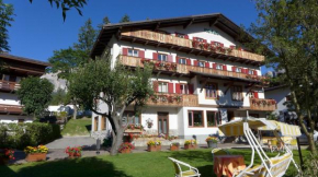 Гостиница Hotel Bellaria, Кортина-Д'ампеццо